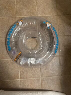 Otteroo Clear Baby Neck Float - Clear with Blue Accents